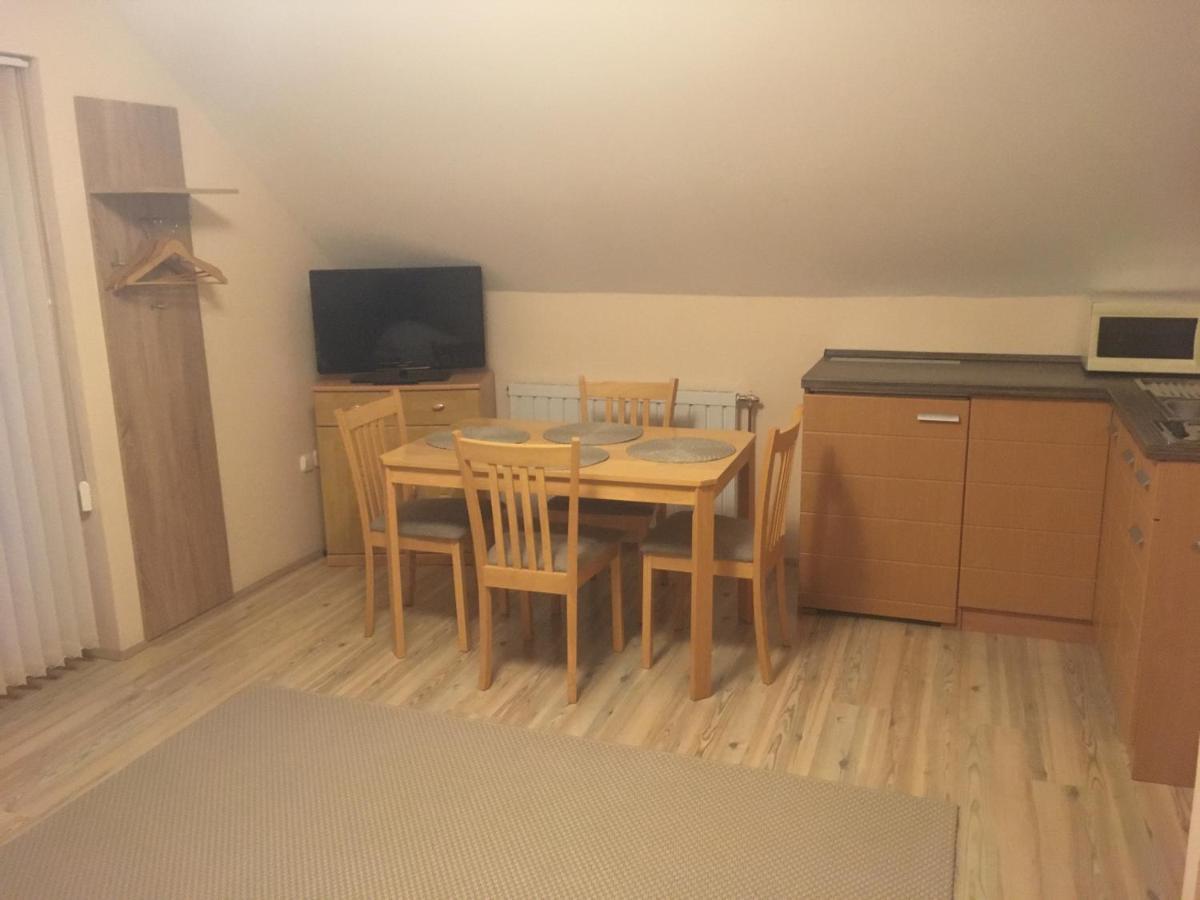 Anonim Apartman Villány Buitenkant foto